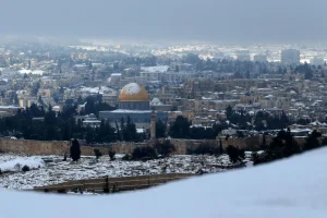 musim dingin gaza palestina