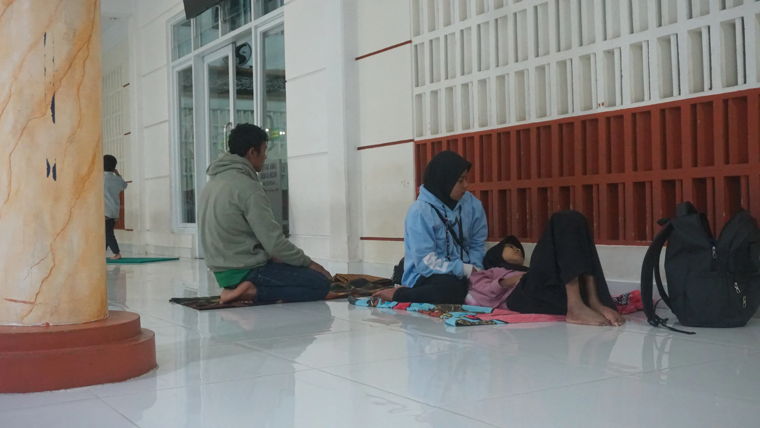 Bantu Teman Indonesia