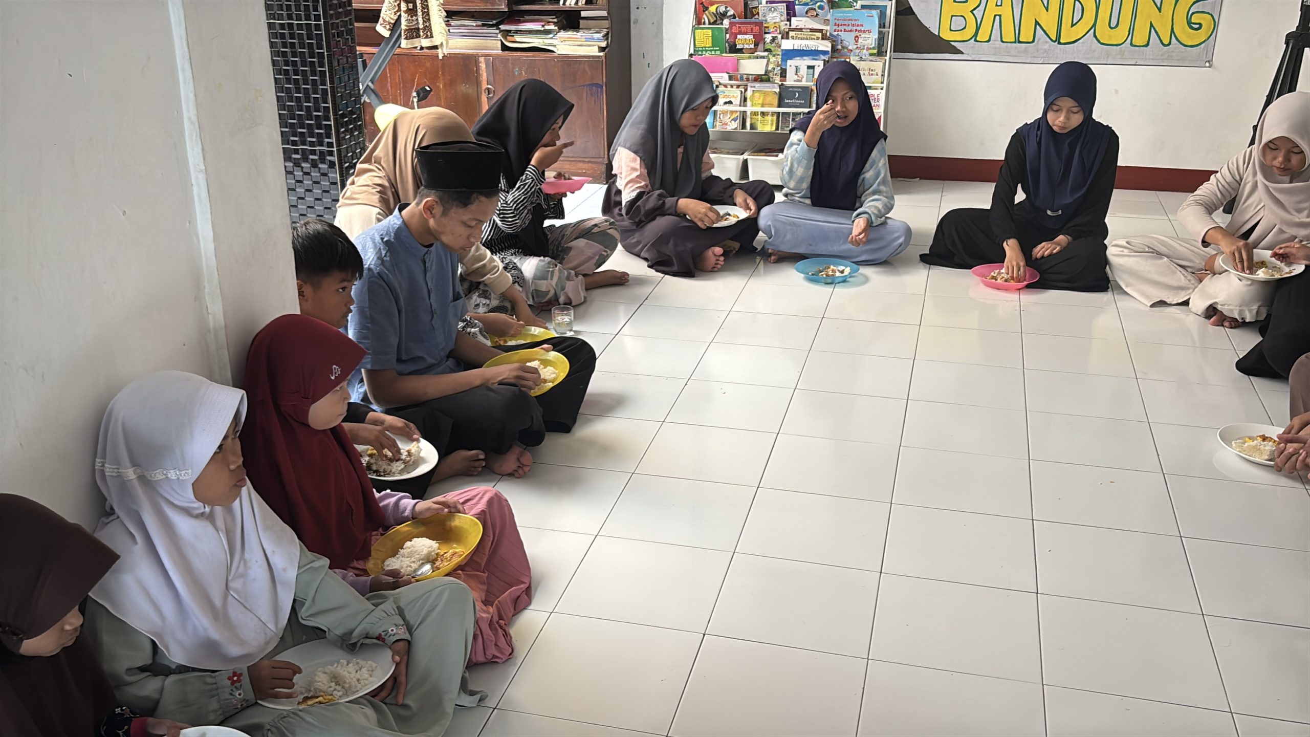 Bantu Teman Indonesia